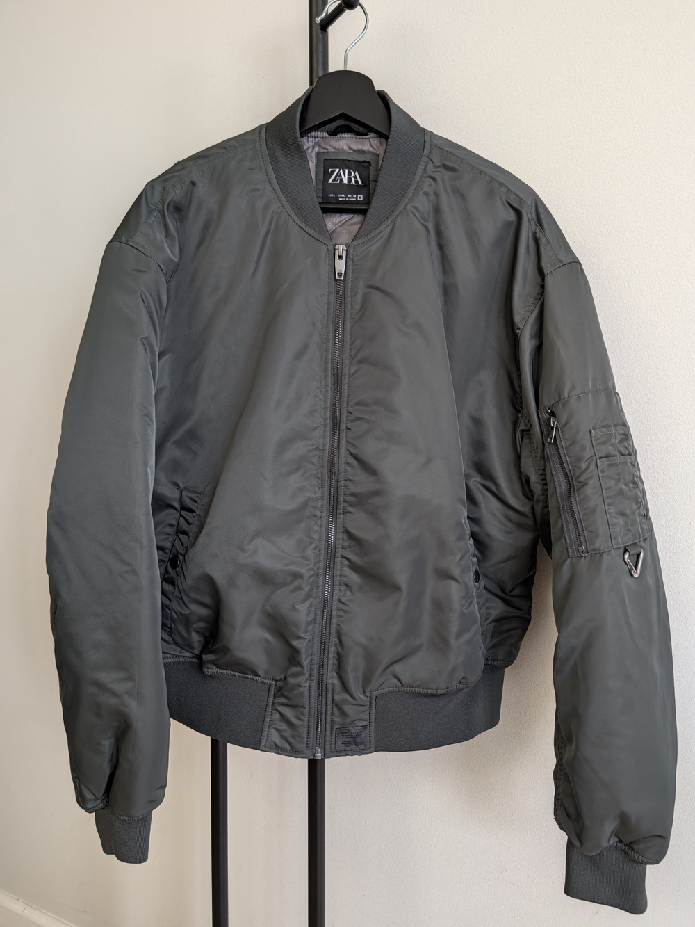 Zara Men’s Olive Green Bomber Jacket